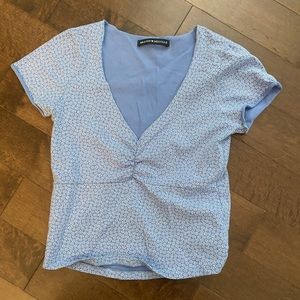 Brandy Melville Gina floral top in blue